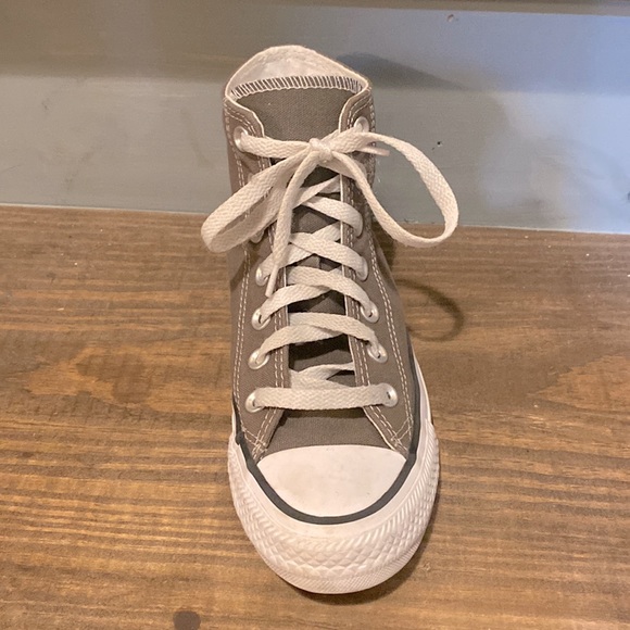 Converse Chuck Taylor All Star Hi Sneaker - Women’s Size 5.5 - Picture 5 of 9